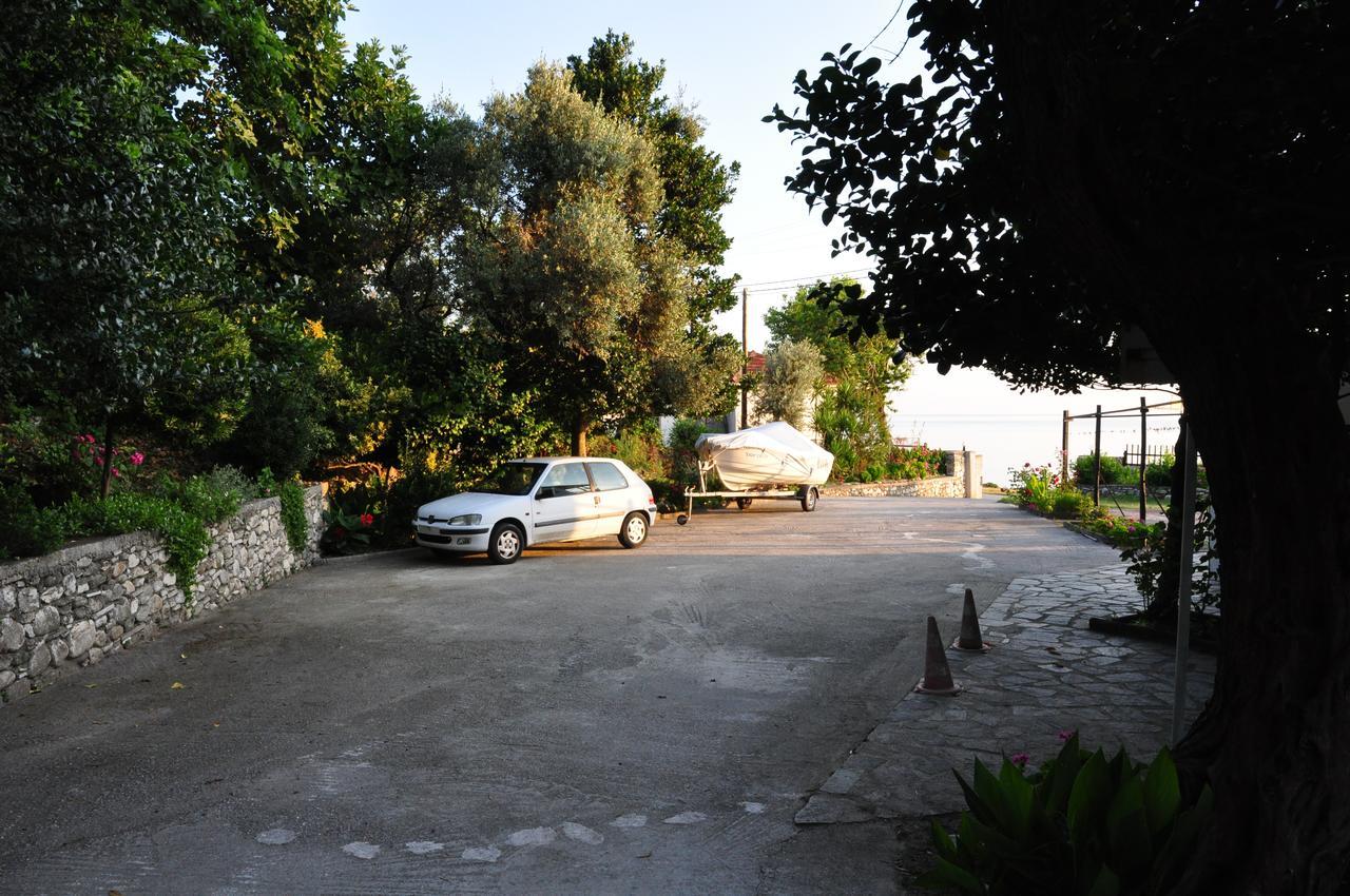 Hotel Hagiati Chorefton Exterior photo